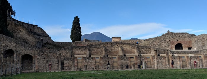 Caserma dei Gladiatori is one of Tempat yang Disukai Zehra.