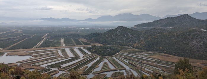 neretvanska lubenica prije opuzena is one of Lieux qui ont plu à Başak.