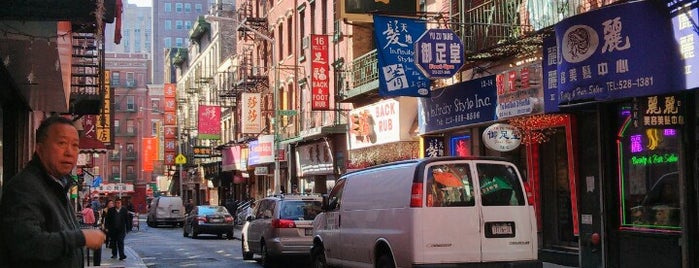 Joe's Shanghai 鹿嗚春 is one of NYC.