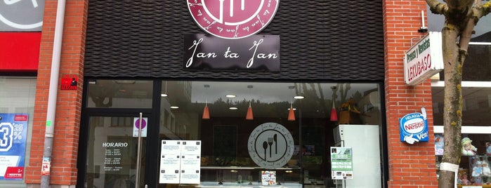 Jan Ta Jan is one of Restaurantes.