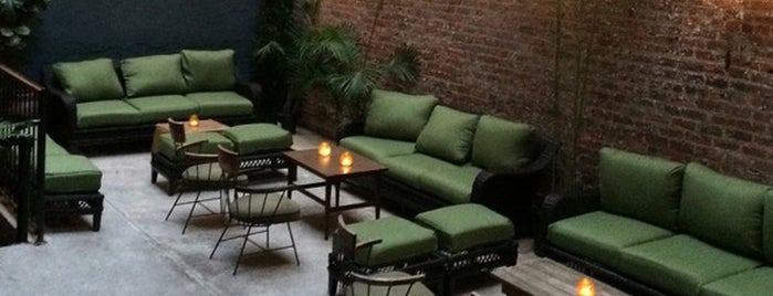 Bonnie Vee is one of 22 Outdoor Spots to Sip Cocktails in NYC.