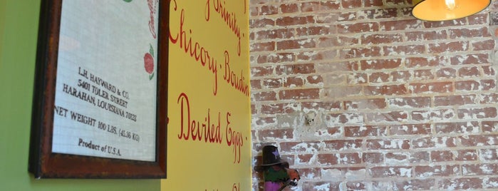 Bayou Bakery, Coffee Bar & Eatery is one of สถานที่ที่ Josh ถูกใจ.