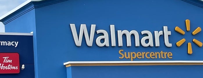 Walmart Supercentre is one of Automne 2018.