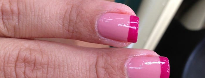 vn nails is one of Locais curtidos por Marella.
