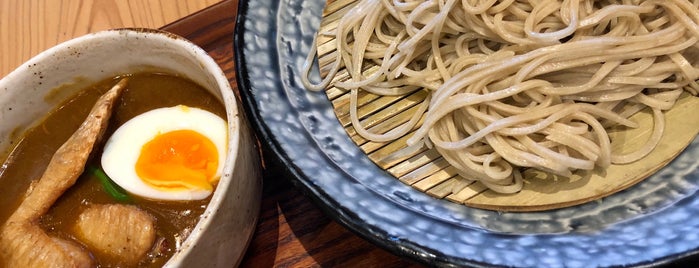 蕎麦と鶏 はんさむ is one of Tokyo.