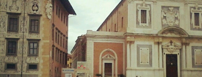 Piazza dei Cavalieri is one of #4sqCities #Pisa - Tips for travellers!.