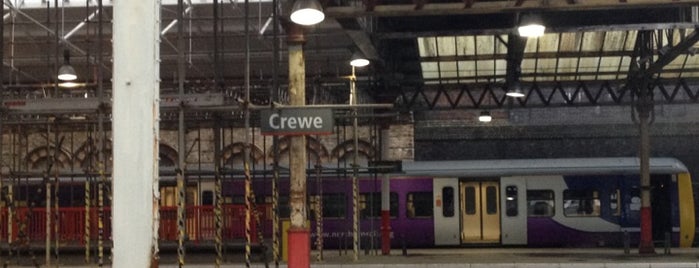 Estação de Crewe is one of Railway Stations.