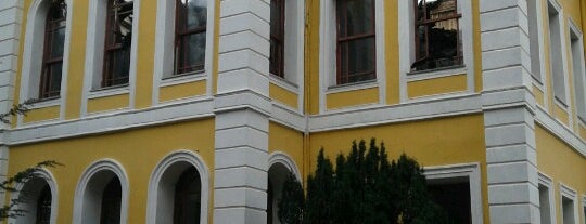 İktisadi ve İdari Bilimler Fakültesi is one of Galatasaray Üniversitesi.
