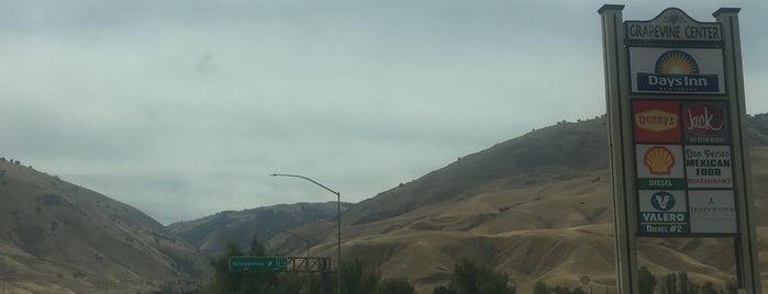 The Grapevine is one of Hwys.