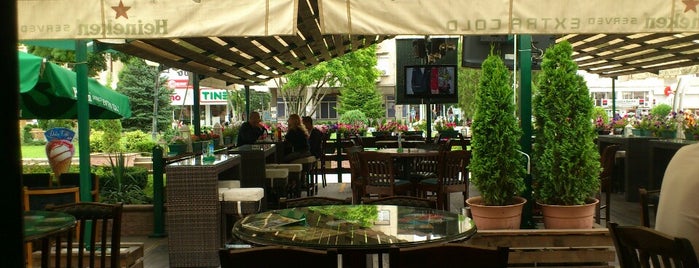 Nama Cafe is one of Lugares favoritos de Bisera.