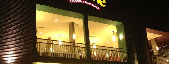 Rasane Seafood & Ikan Bakar is one of Where to Eat in Jakarta.