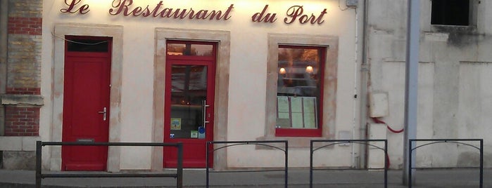 Le Restaurant Du Port is one of Lieux qui ont plu à Benoit.