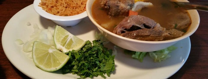 Eva's Mexican Restaurant is one of Lugares favoritos de Scott.