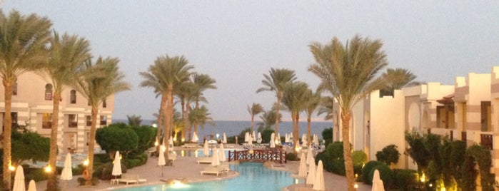 Rehana Royal Beach Resort & Spa is one of Настена : понравившиеся места.