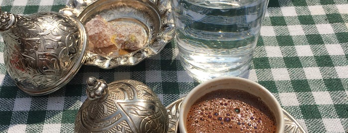 Cafe Çınaraltı is one of Betül : понравившиеся места.