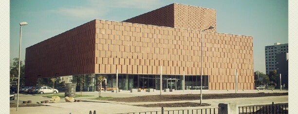 Centrum Informacji Naukowej i Biblioteka Akademicka is one of Katowice.