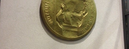 Muzemum monet i medali im. Jana Pawła II is one of Simon : понравившиеся места.