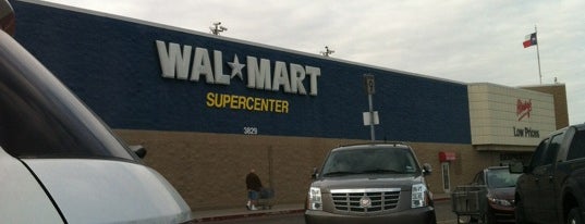 Walmart Supercenter is one of Zelda’s Liked Places.