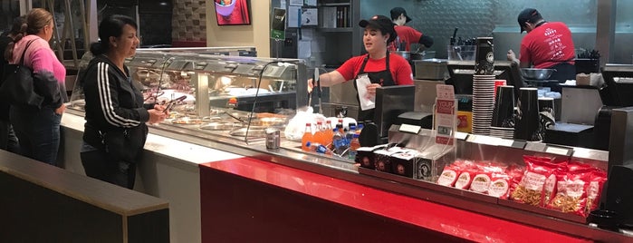 Panda Express is one of Julio 님이 좋아한 장소.