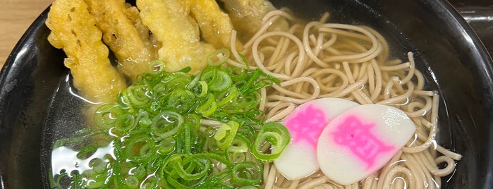 資さんうどん 太宰府店 is one of うどん 行きたい.