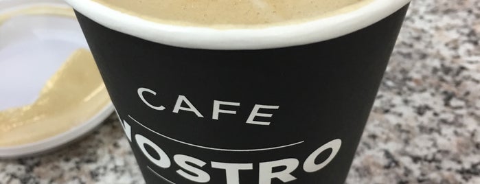 Cafe Vostro is one of Lugares favoritos de Andrew.