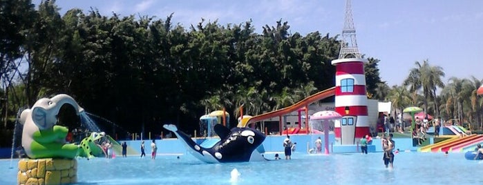 Rakiura Resort Day is one of Lugares favoritos de Luis Fernando.