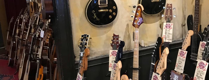 No.Tom Guitars is one of Matさんのお気に入りスポット.