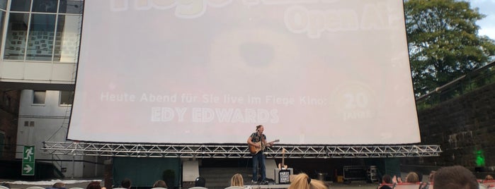 Fiege Kino Lounge Open Air is one of Kinos im Pott.