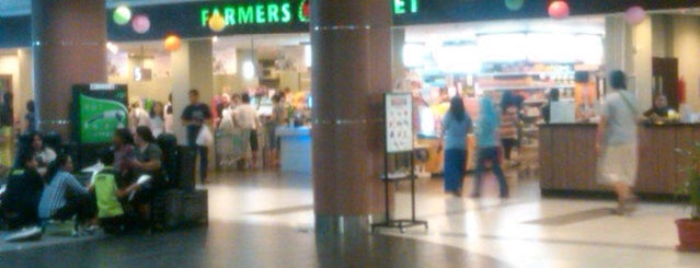 Farmers 99 Market is one of RizaLさんのお気に入りスポット.