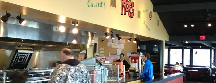 Moe's Southwest Grill is one of Tempat yang Disukai Adam.