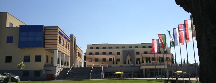 International University of Sarajevo is one of Posti salvati di Mehmet.