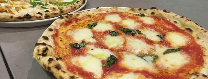 Pizza il Mio is one of Posti che sono piaciuti a Foodie 🦅.