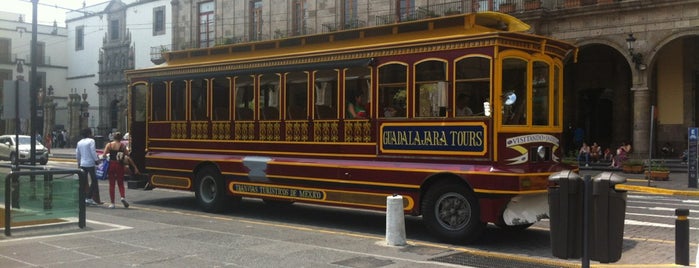Tranvias Turisticos is one of para visitar GDL.