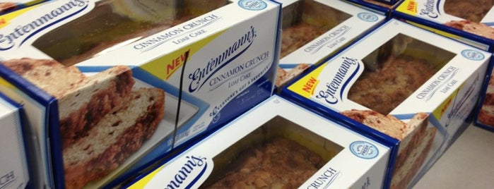 Entenmann's Factory is one of Treverさんのお気に入りスポット.