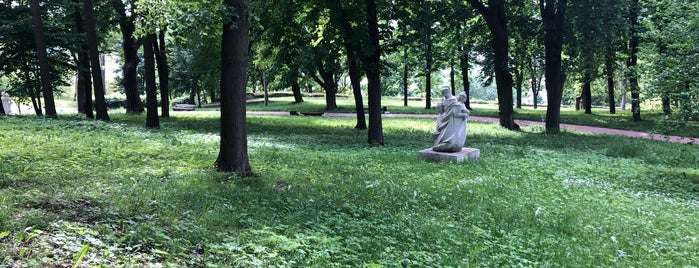 Призамковий Парк is one of Тернопіль та область.
