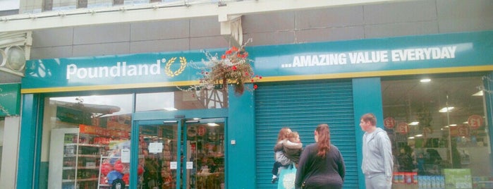 Poundland is one of Lieux qui ont plu à Rashid.