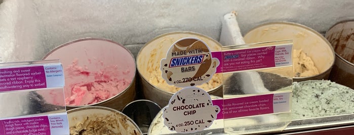 Baskin-Robbins is one of The 9 Best Places for Cake Bites in Los Angeles.