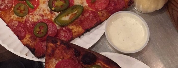 Greenville Avenue Pizza Company is one of Dallasspotsto hit up.