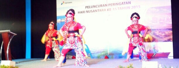 Pelabuhan Perikanan Nusantara kejawanan is one of Favorite Arts & Entertainment.