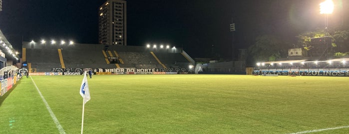 Estádio Evandro Almeida (Baenão) is one of meus chekins.