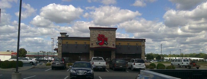 Ruby Tuesday is one of Meags’s Liked Places.