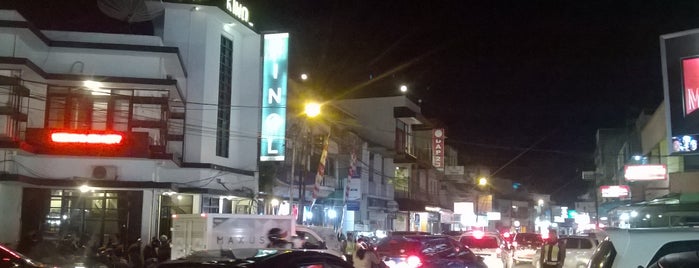 Simpang Kinol Pondok is one of All-time favorites in Indonesia.