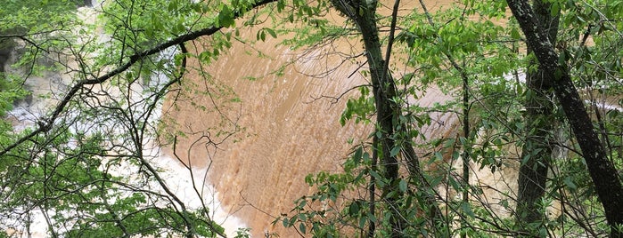 Vickery Creek Dam is one of ATL.