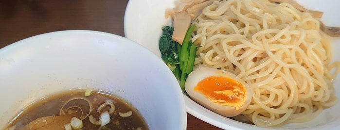 麺家 近 is one of ラーメン探訪.