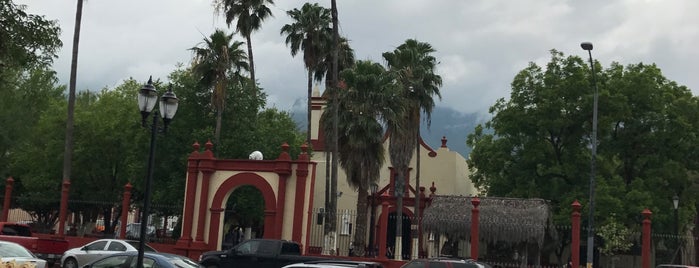 Iglesia San Miguel Arcangel is one of Locais curtidos por Daniel.