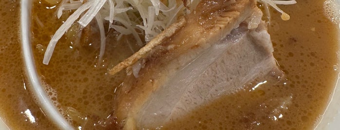 麺屋 雪風 すすきの本店 is one of punの”麺麺メ麺麺”.