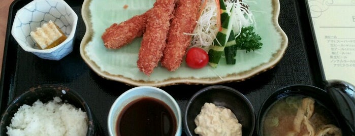 ミッションヒルズカントリークラブ is one of 和食レストラン.
