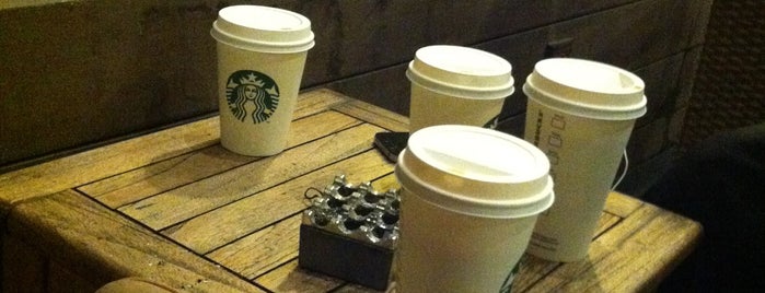 Starbucks is one of Kahve ve Bistro Mekanları.