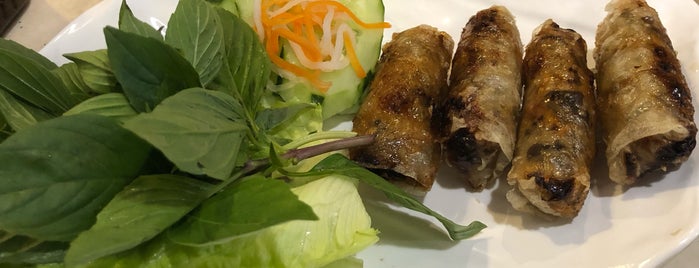 Ngoi Nha Viet Vietnamese Cooking is one of HK Food.