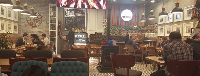 Central Point Cafe is one of Ismail'in Beğendiği Mekanlar.
